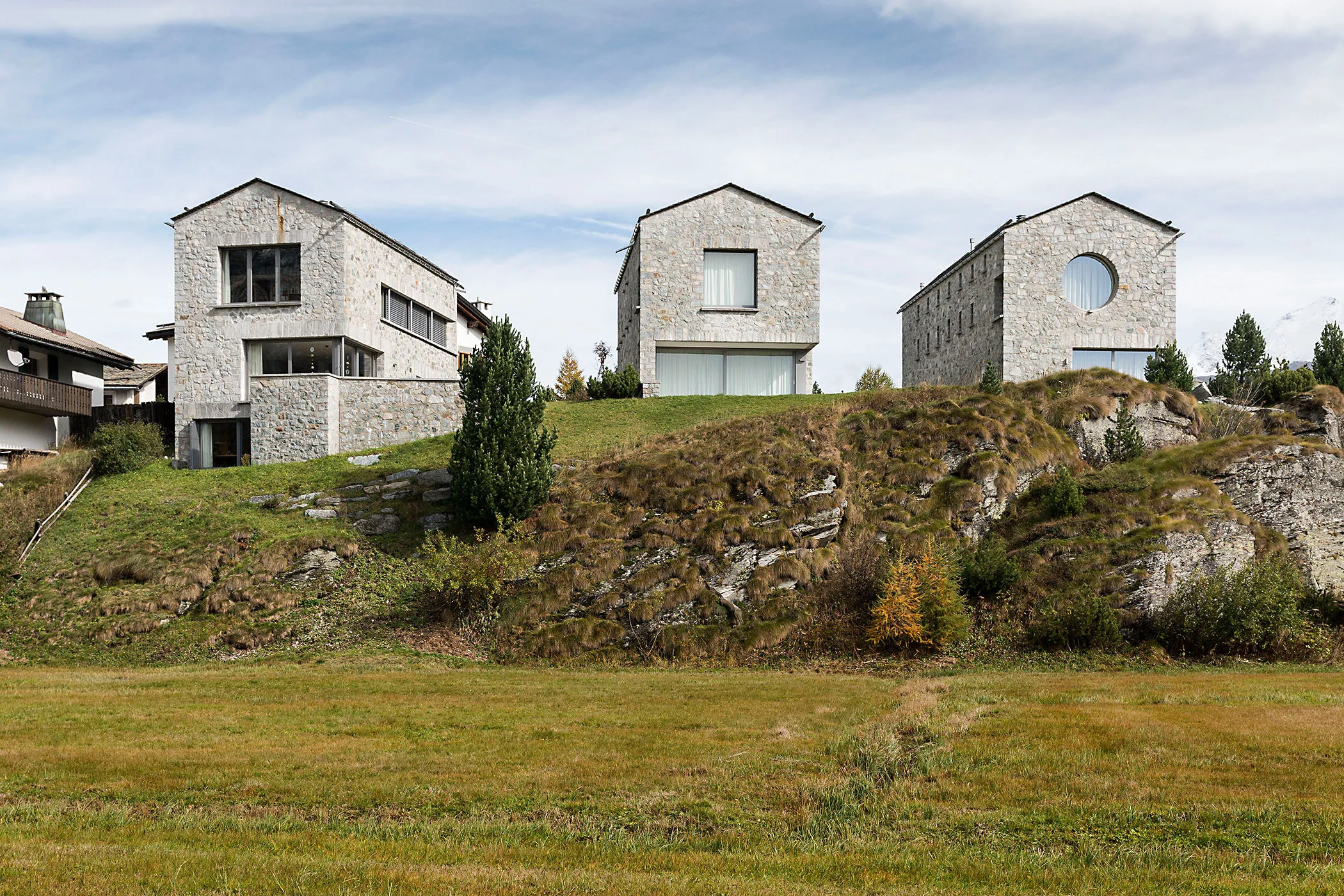 Renato Maurizio und die Steinfassaden von Maloja