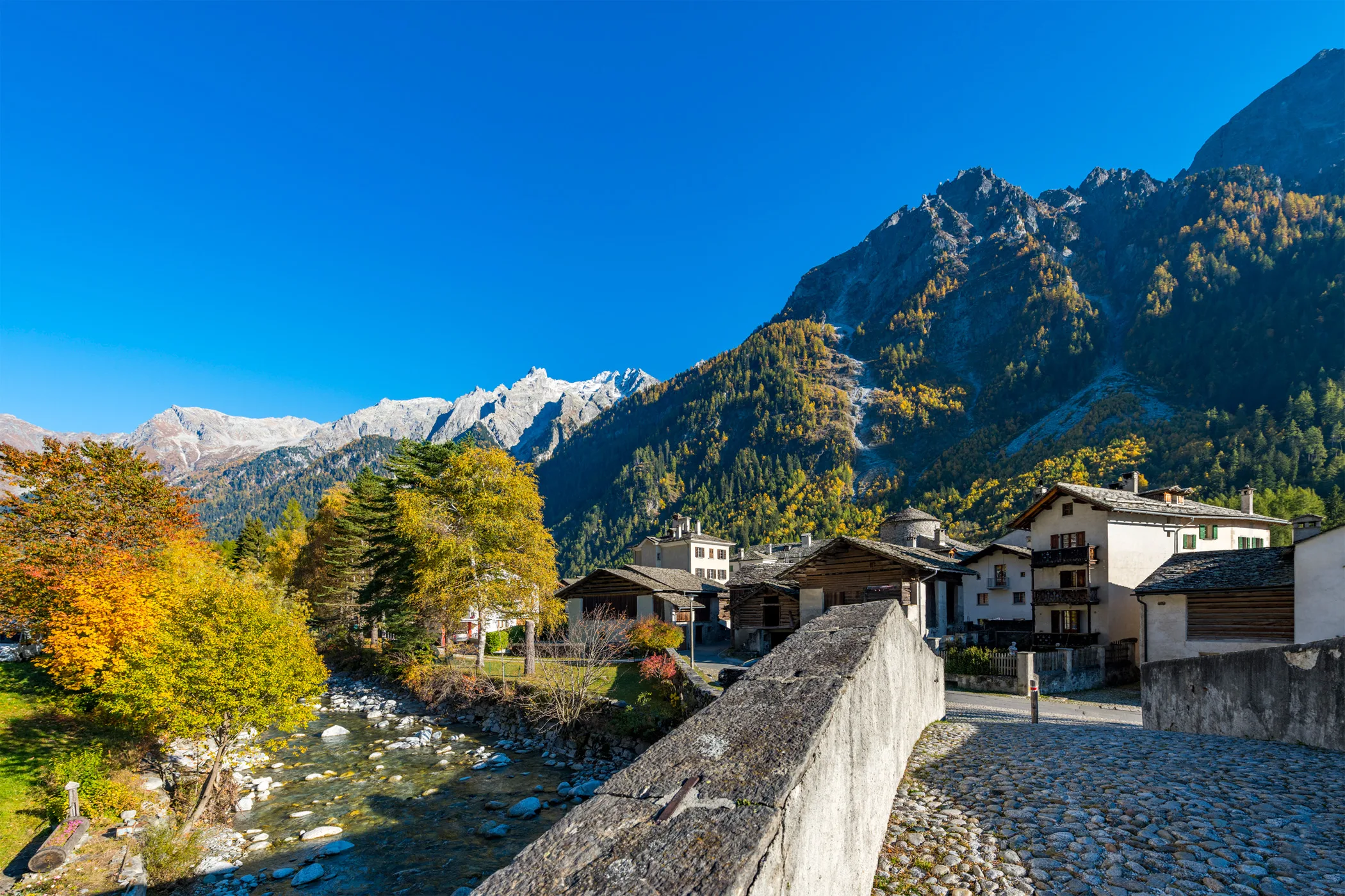 Architektur-Spaziergang | Vicosoprano